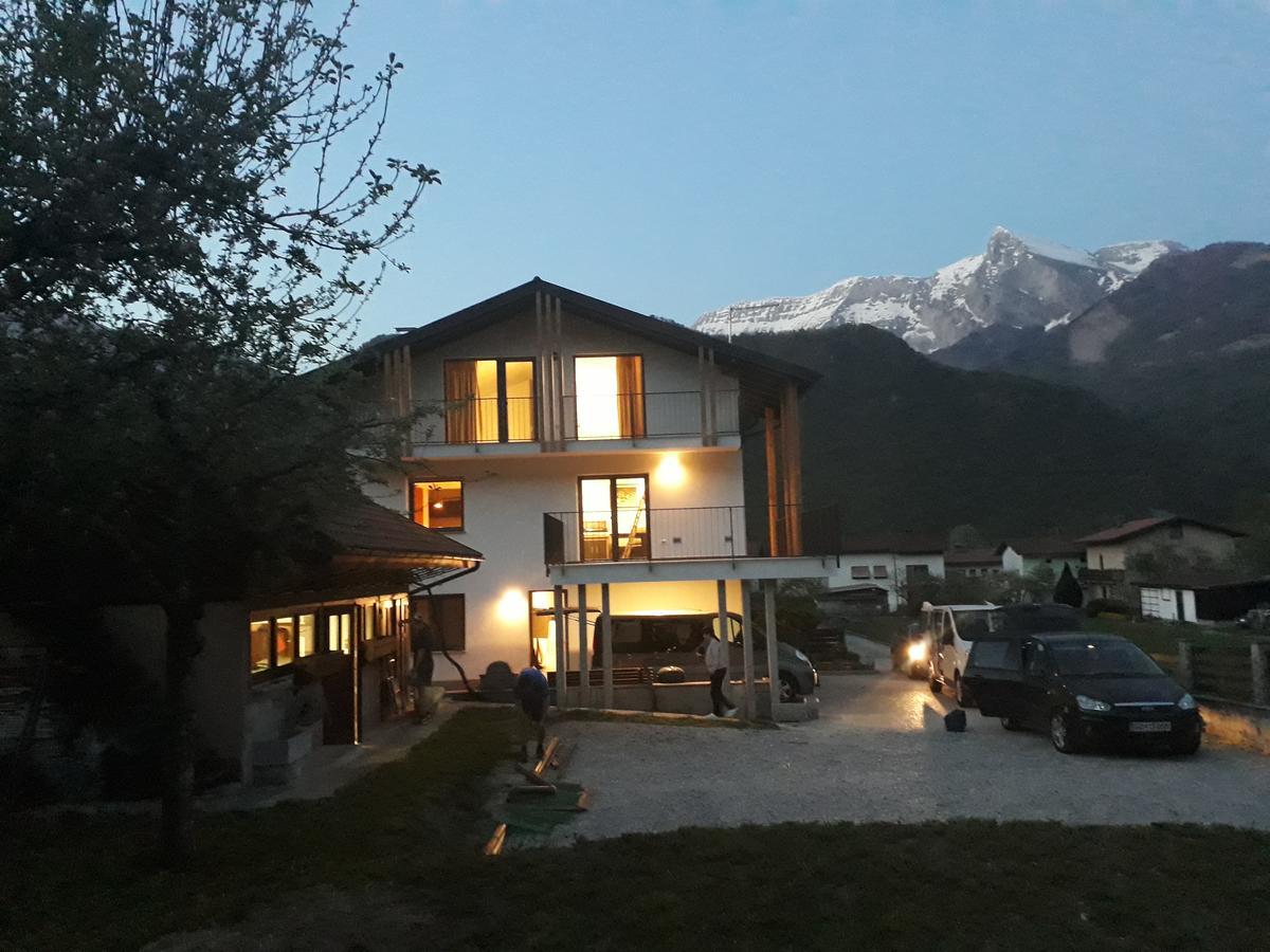Alpa Apartment *